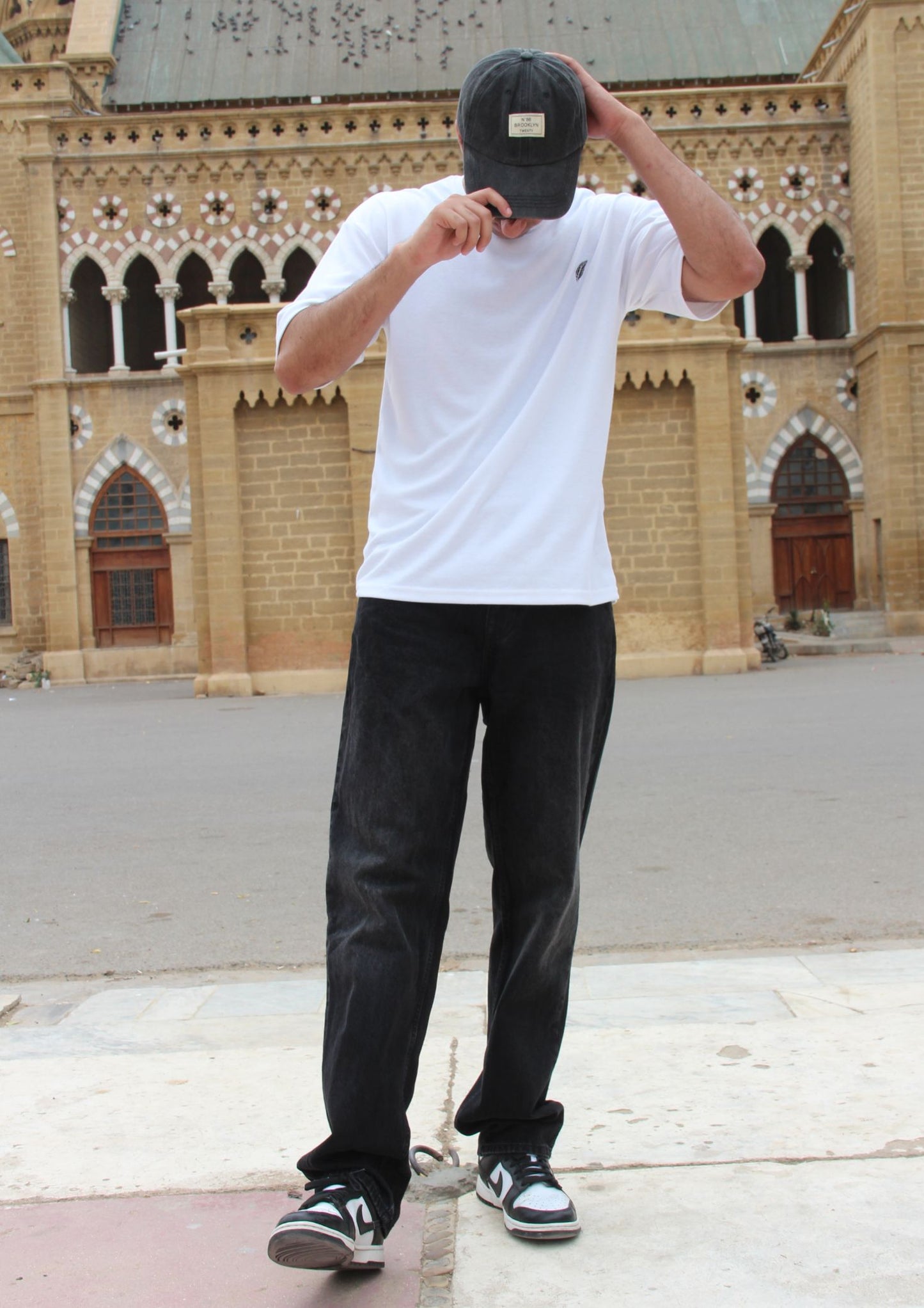 Riwayat Oversized Tee – Noor