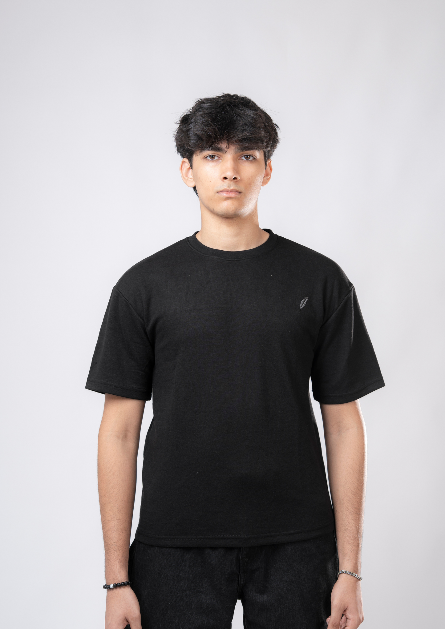 Threaded Tale Oversized Tee - Raaz