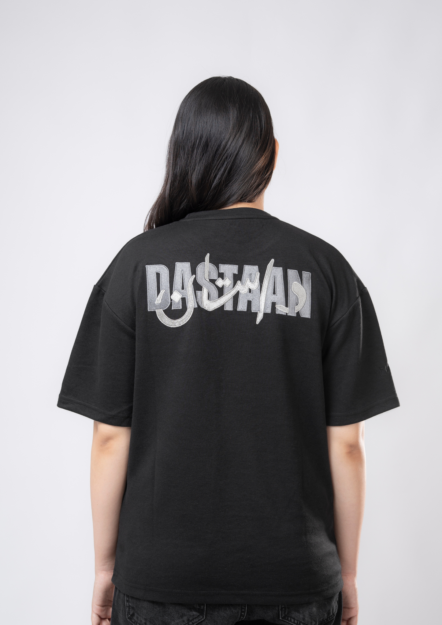 Threaded Tale Oversized Tee - Raaz