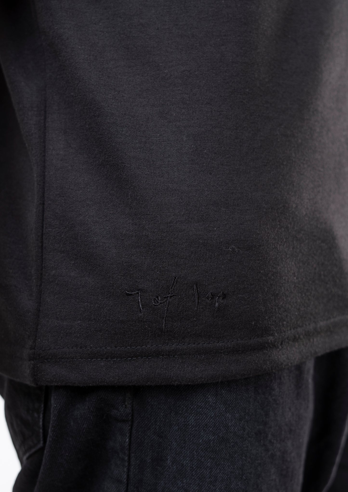Riwayat Oversized Tee - Shab